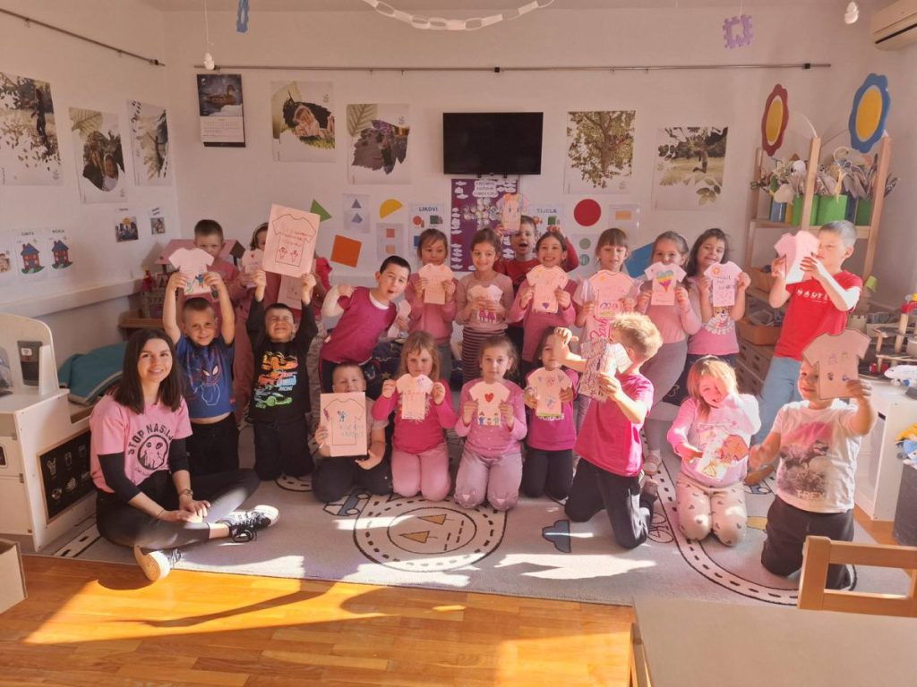 Dan ružičastih majica